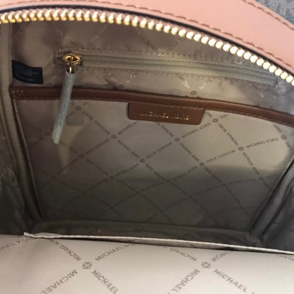 NWT! Michael Kors backpack and wallet - Picture 9 of 10